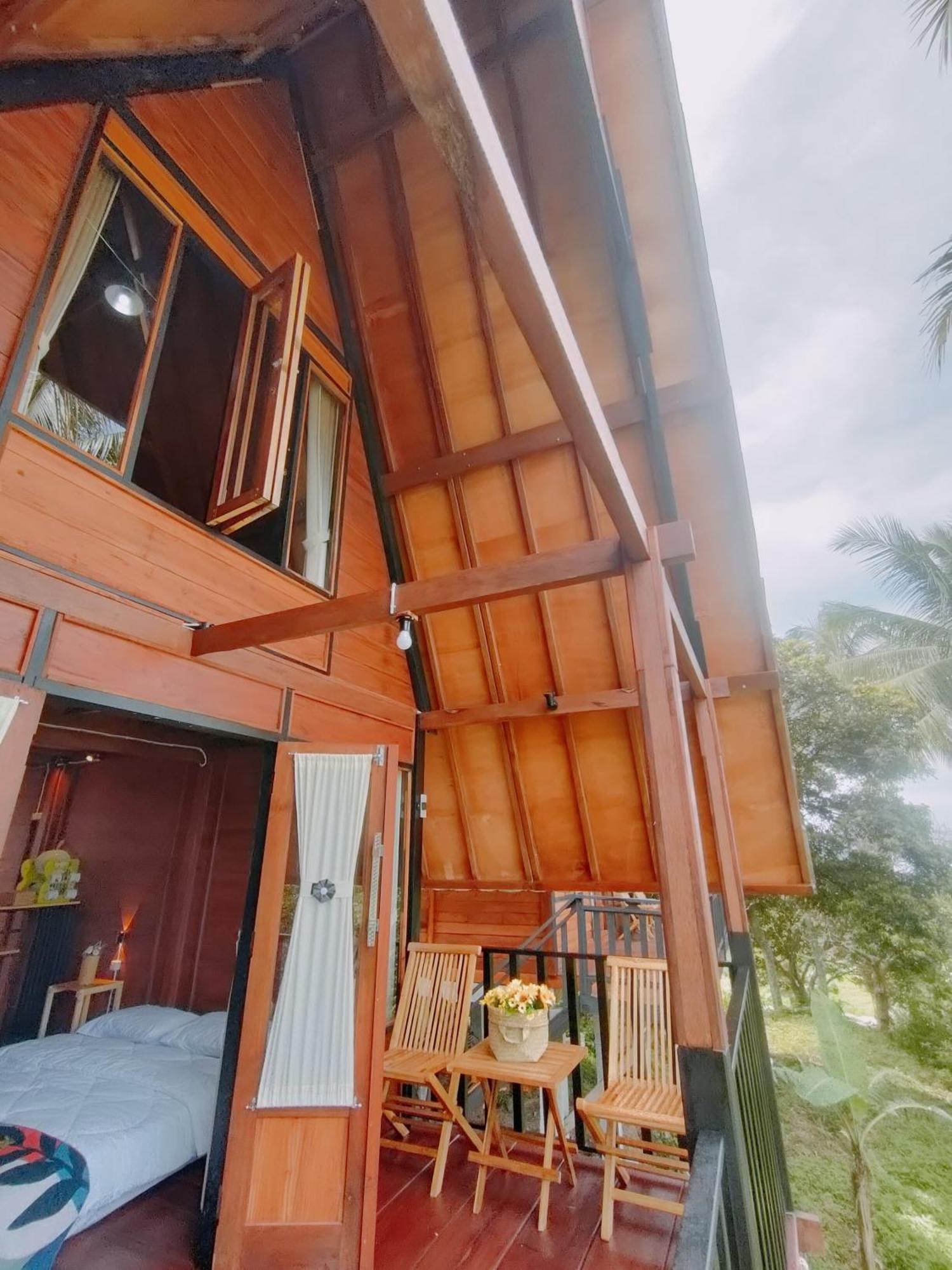 Alaya Villa Bandungan Exterior photo